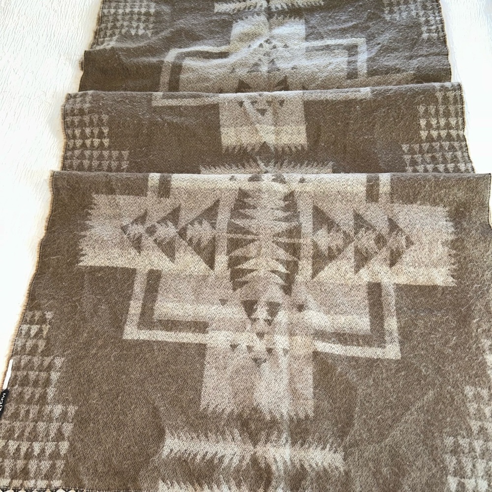 Motivi scarf brown Italian Southwestern fringe - Picture 4 of 9